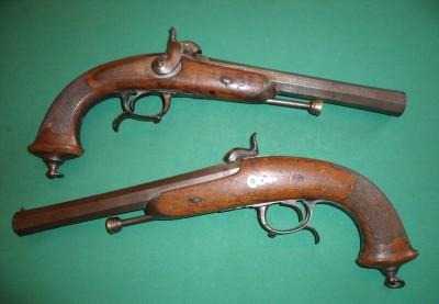 Paire de Pistolets d’Officier 1833