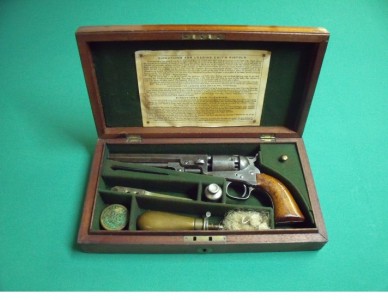 Revolver COLT Pocket 1849