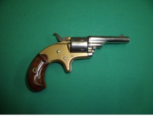 Revolver COLT Top Open