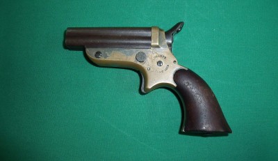 Pistolet SHARPS 1859